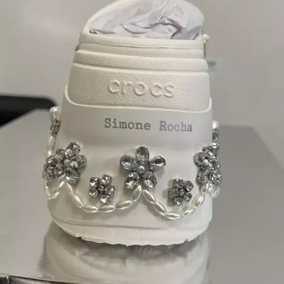 Simone Rocha Crocs Women's Siren (Chalk) Women's sizing - Picture 2 of 3